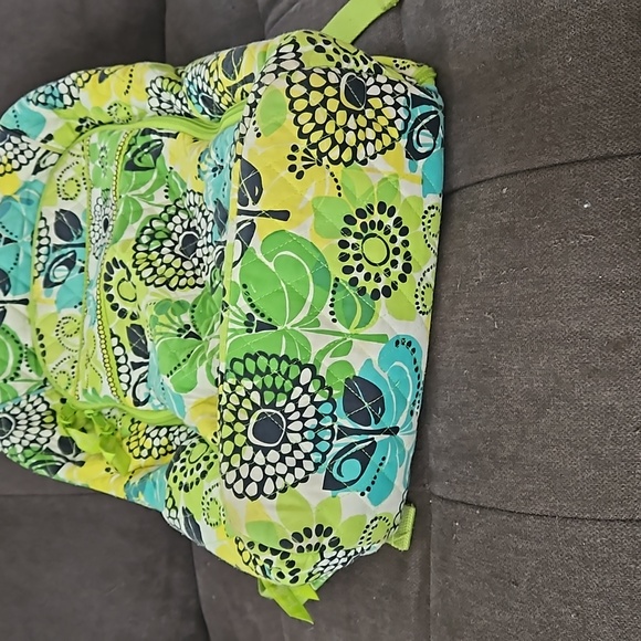 Closet Clean Out - Picture 2 of 9